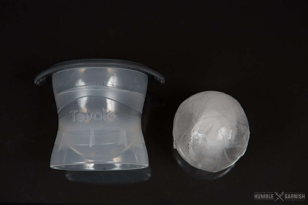 Making Clear Ice Balls with Tovolo Sphere Ice Molds and a Cooler -  Alcademics